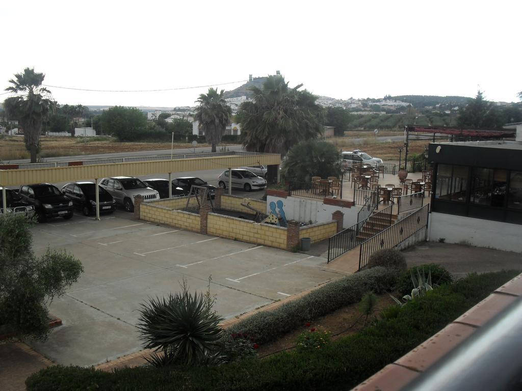 Hostal San Luis Almodovar del Rio Bagian luar foto